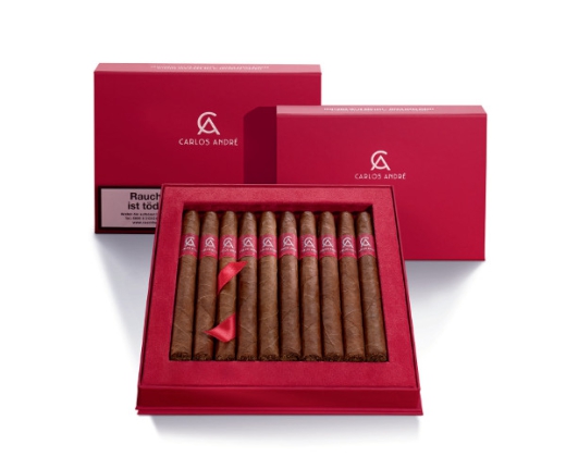 Carlos André Airborne Petit Corona