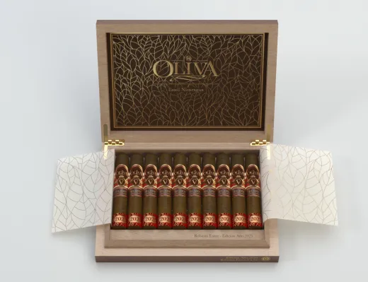Oliva Serie V Melanio Edición Año 2025 Robusto Extra