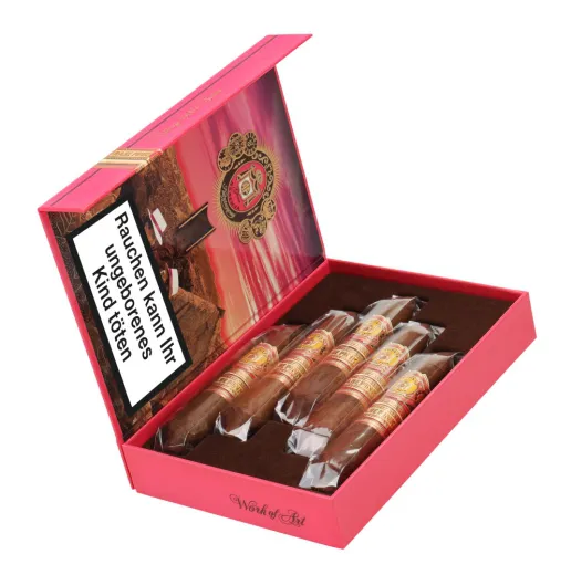 Arturo Fuente Rare Pink Work of Art