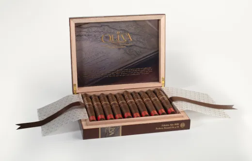 Oliva Serie V Melanio Edición Año 2026 Perfecto Round